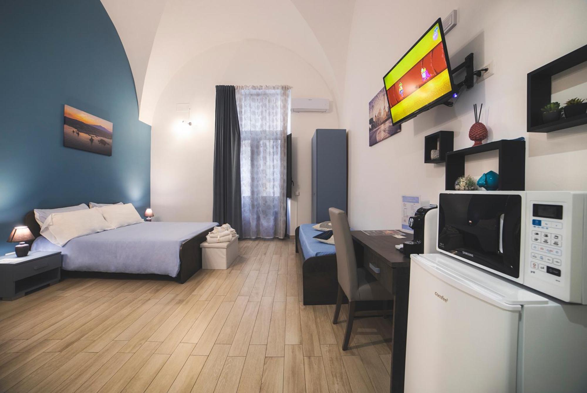 La Vie Fuille Bed And Breakfast Riposto Exterior foto